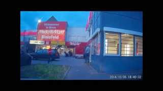 Dreister Ladendiebstahl im Media Markt Bielefeld auf Dashcam aufgenommen [upl. by Bruning]