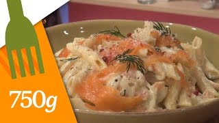 Recette de Pâtes au saumon  750g [upl. by Bonnie666]