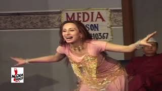 DEEDAR MUJRA BANA GI TABEDAR NASEEBO LAL PAKISTANI MUJRA DANCE NASEEBO LAL [upl. by Buseck]