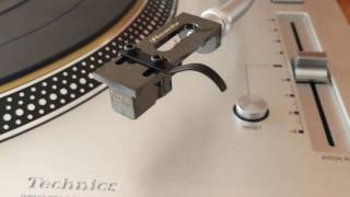 Technics SL1200G with Phasemation PP2000 catridge [upl. by Sergius164]