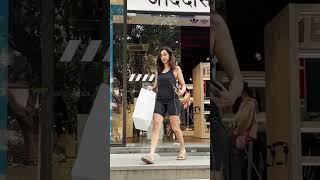 Shibani Dandekar Snapped At Adidas Store In Bandra  Bollywood Mastiz [upl. by Hortensia]