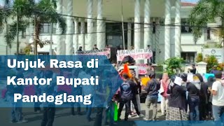 MASA LEMPARI KANTOR BUPATI DENGAN TOMAT BUSUK [upl. by Jay801]