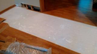 How to remove laminate floor in the middle of a room 3 [upl. by Frydman]