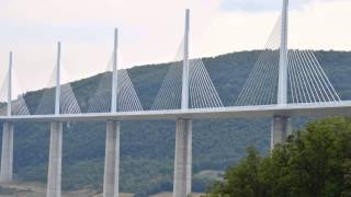 Viaduc de Millau [upl. by Gruber]