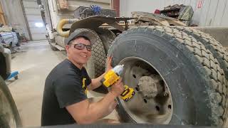 Dewalt DCF900 Impact 12in vs Dewalt DCF897 Impact 34in Field test on Semi wheels [upl. by Jackelyn914]