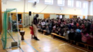 Justin Zongo in der Innenstadt Grundschule Rüsselsheim [upl. by Kcirddet686]