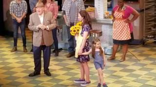 Sara Bareilles final bow  Waitress [upl. by Jessalyn]