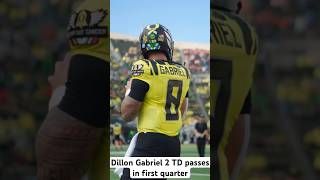 Dillon Gabriel throws for 2 TDs in the first quarter vs Illinois oregon collegefootball [upl. by Wanyen]