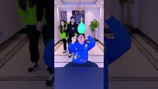 Balloon Cutting Challenge High Energy and HeartPounding SpeedFunnyfamily Partygames Funny [upl. by Langston689]