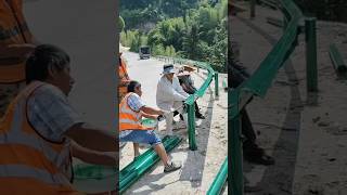 Rural highway guardrail manual installation process [upl. by Jena186]