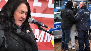 Freiberg  Rednerin auf dem Obermarkt attackiert 07022024 [upl. by Ahsemak]