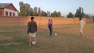 Football practice day2 Footyfrenetics footballpractice football footballskills dribbling [upl. by Edmond]