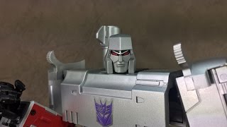 DX9 Mightron Transformers 3rd Party Megatron [upl. by Enilram]