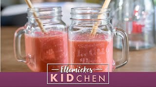 Ellemiekes KIDchen  Aardbeiensmoothie [upl. by Annavas]