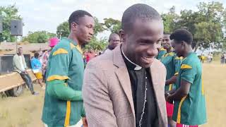 Rev Alexander Kambiri preaching at Chankhombwa ground in Malomo Ntchisi [upl. by Caren220]