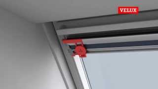 Instalación Cortina de oscurecimiento VELUX [upl. by Ostraw]