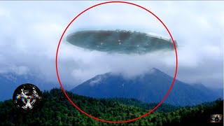 URGENTE APARECE UNA NAVE EXTRATERRESTRE GIGANTE EN RUSIA 31012022 [upl. by Ahcirt]