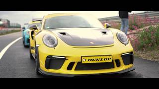 Dunlop Sport Maxx Race 2 une expérience de conduite exclusive [upl. by Deeanne156]