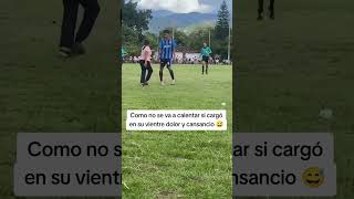 Que le abollaran a su bb eso sí calentó a la doñita 😅⚽ skills sports deportes soccer futbol [upl. by Tyika]