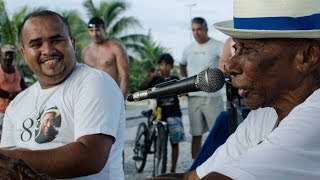 Capoeira Angola  Natal parte3 convidados Mestre Ananias e sua Turma RJ [upl. by Wilhide]