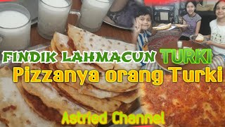 Pizzanya Orang Turki  LAHMACUN TARIFI [upl. by Lener]