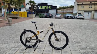 Orbea Oiz M10 2025  sinlimites [upl. by Anole461]