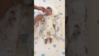 Baby sleep is not solid easy to wake up the husband prepared from childhood  soothing pillow a lef [upl. by Ttnerb]