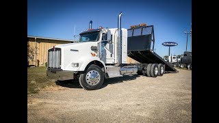 2009 KENWORTH T800 Rollback Sleeper Truck for sale [upl. by Franklin521]