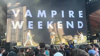 VAMPIRE WEEKEND quotCousinsquot live [upl. by Millda]