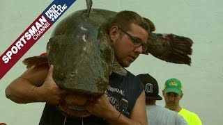 16th Annual Okie Noodling Tournament [upl. by Chud626]