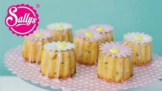 RhabarberMuffins mit Marzipan und Oblatenblumen  Sallys Welt [upl. by Nodnek505]