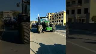 CATANZARO ITALY OVER 2000 FARMERS WITH 700 TRACTORS HAVE LAID SIEGE UPON THE GOVERNMENT BUILDINGS [upl. by Nwadrebma]