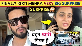 Surprise🤩 Finally Kirti Mehra Big Surprise amp Elvish Yadav New Song Records [upl. by Asiled]