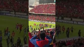 La vuelta olímpica de El Nacional campeón de la Copa Ecuador 2024 [upl. by Sadnak236]