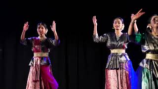 Ghar more Pardesiya Kathak [upl. by Ahscrop400]