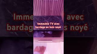 Immeuble TV avec bardage en bois noyé [upl. by Sapienza]