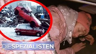 Saskia im Auto eingeklemmt Auto fällt vom Kran auf Auto  Oliver Dreier  Die Spezialisten  SAT1 [upl. by Freyah186]