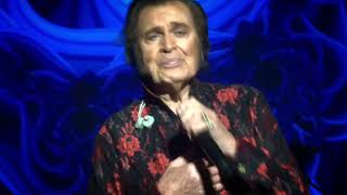 Engelbert Humperdinck sings emotional tribute to his late wife Patricia  Killarney Ireland [upl. by Carolyn99]