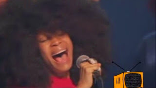 Erykah Badu Otherside Of The Game Live [upl. by Jamima]