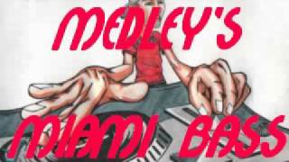 Medley Miami Bass Megamix com Cash Box DJ Alciney e DJ Hotfelipehot [upl. by Lindholm]