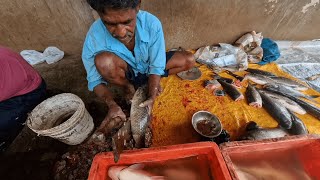 Watch How to Cut Live Rohu Fish ରୋହି ମାଛ  Amazing Fish Cutting Skills  amafishmarket [upl. by Huxley]