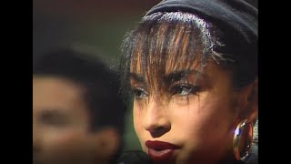 Sade  Smooth Operator 1984 Spain Tv  02051985 RE [upl. by Enitsed38]