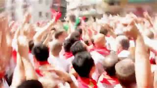 Gaiteros  Gaitajoleak San Fermín [upl. by Cob]