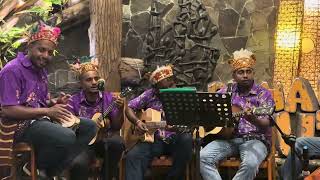 Pace Akustik  Angin Bawa Kabar Kasana  Kolaborasi Keren Pace Papua 👍 [upl. by Macey]