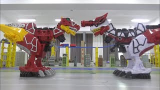 Power Rangers Dino Charge Megazord Battle [upl. by Roth]