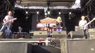 Bonnie Tyler  Soundcheck in Grimaud StTropez  Harley Davidson Euro Festival 2014 [upl. by Ahsinyd]