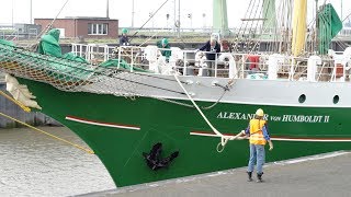 Segelschiff ALEXANDER von HUMBOLDT II in Bremerhaven [upl. by Adnohrahs105]