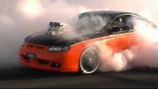 Blown CV8 Monaro Burnout  crazy whips [upl. by Borchers]