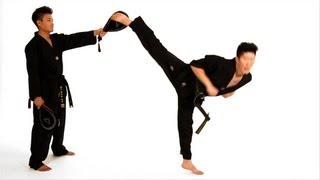 How to Do a Spinning Hook Kick  Taekwondo Training [upl. by Rosemonde]