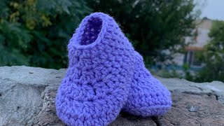 How to crochet newborn booties how to crochet baby booties sole easy amp beginners friendly pattern [upl. by Woodward850]